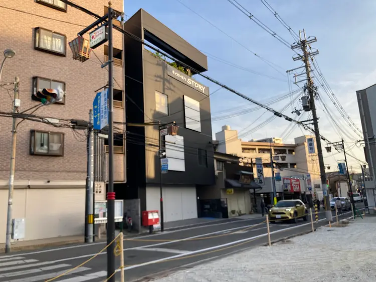 スターリバーの内観・外観1