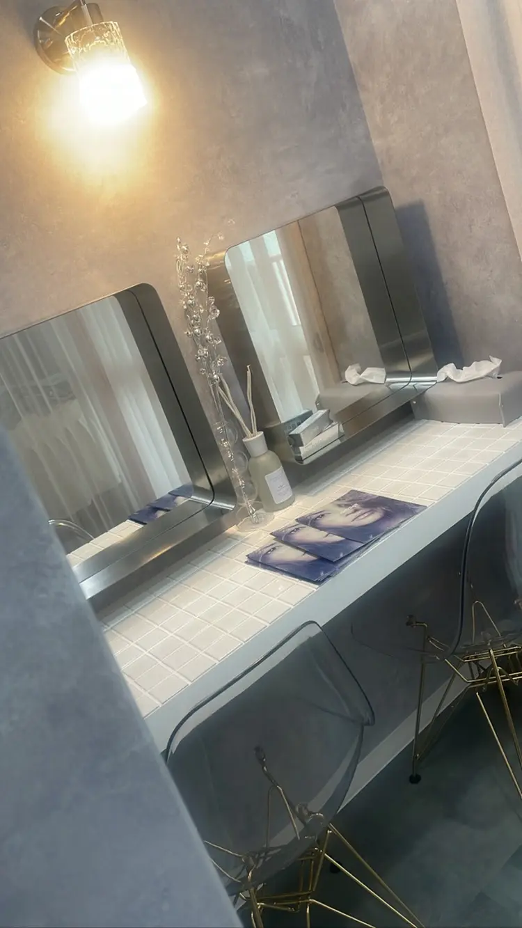 PLATINUM DOLL 梅田店の内観・外観2