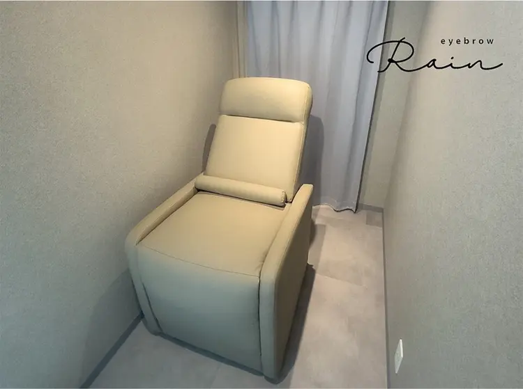 eyebrow Rainの内観・外観2