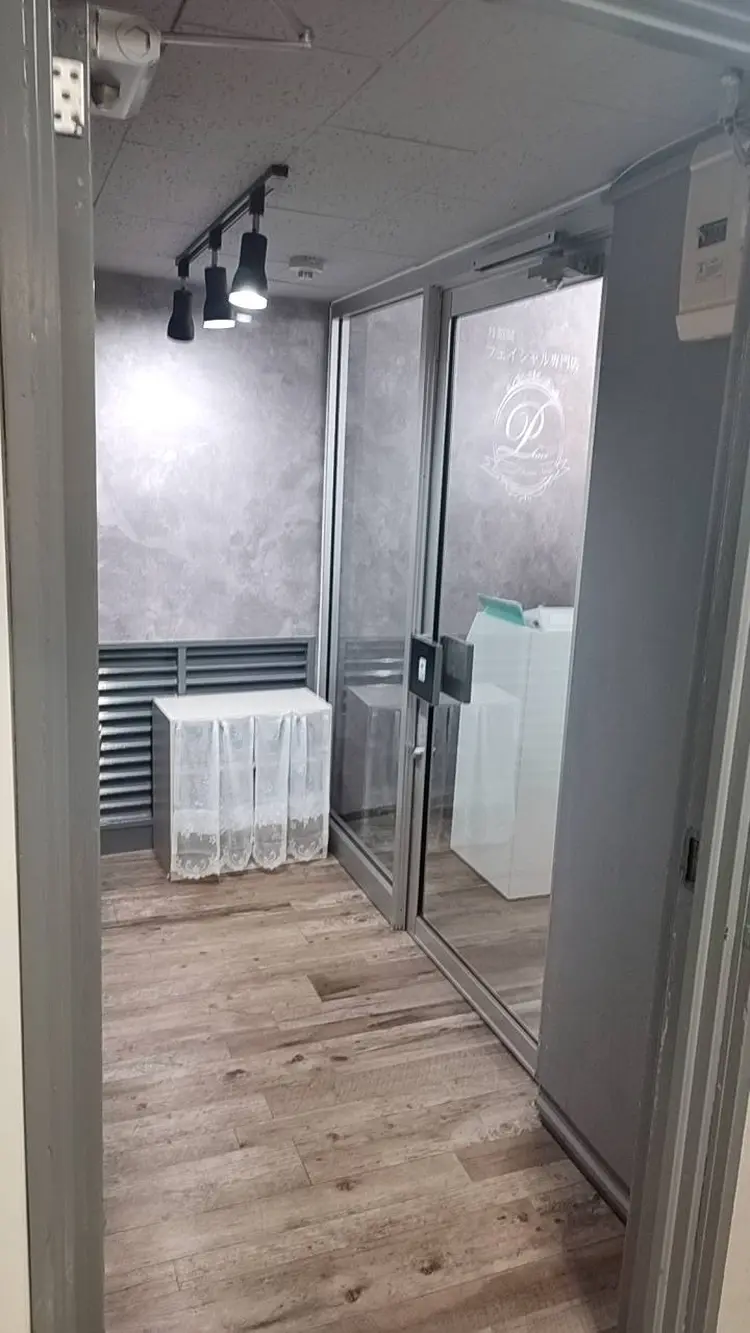 プレイス梅田 太融寺店の内観・外観1