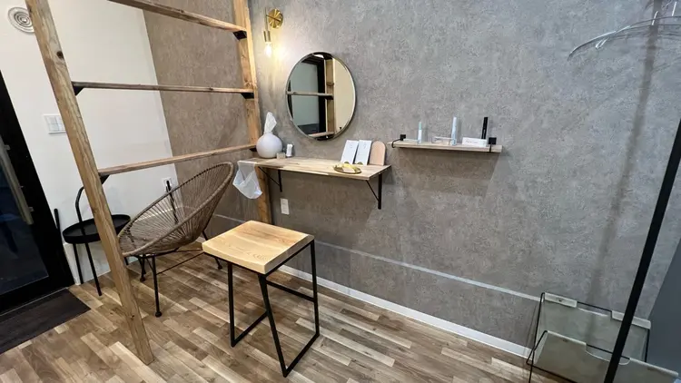 Repos＋の内観・外観2