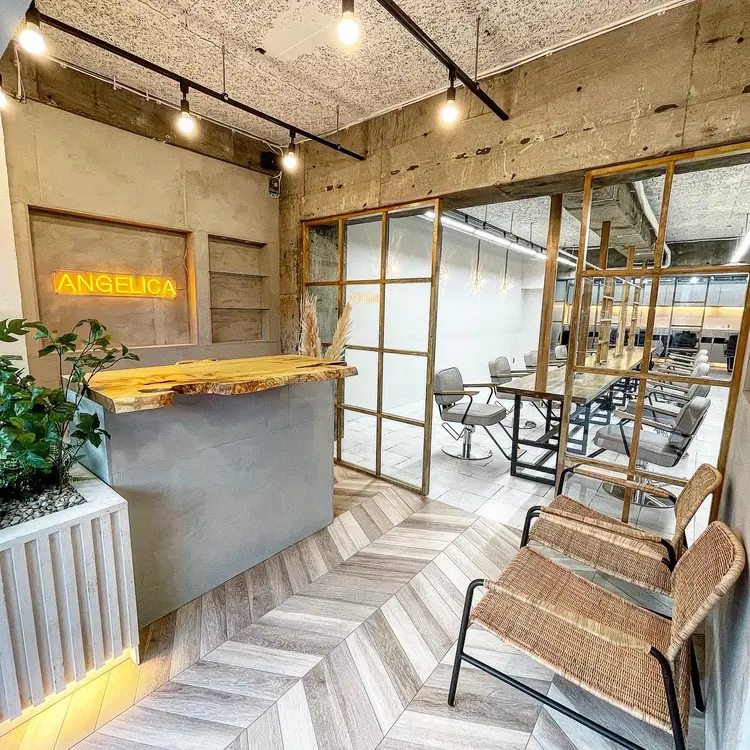 ANGELICA 岡山店の内観・外観2