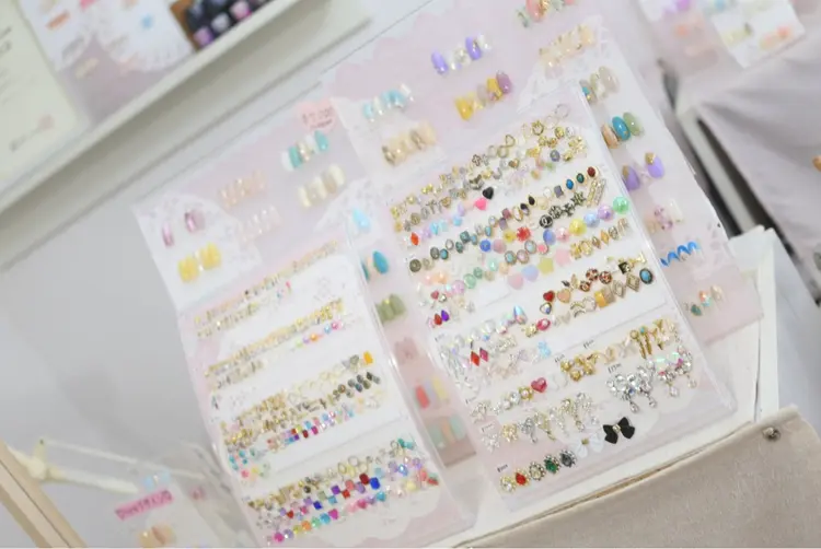 nailsalon-amourの内観・外観2