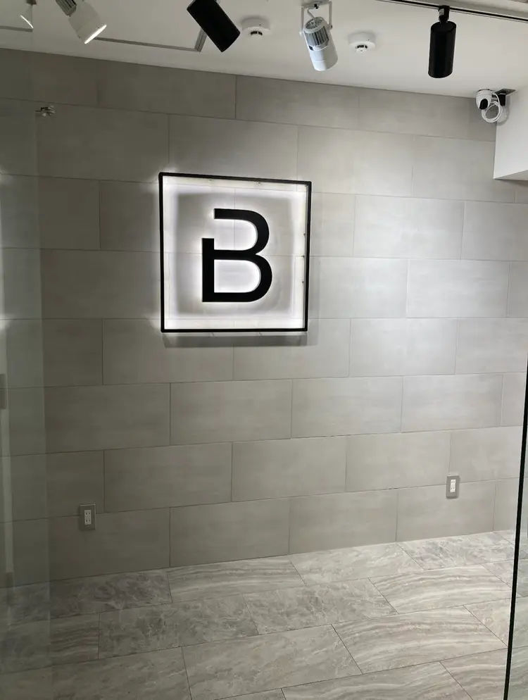 B3 SHARE SALONの内観・外観1