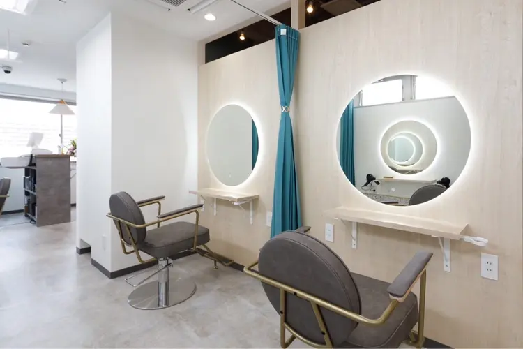 TELA HAIR 守谷店の内観・外観2