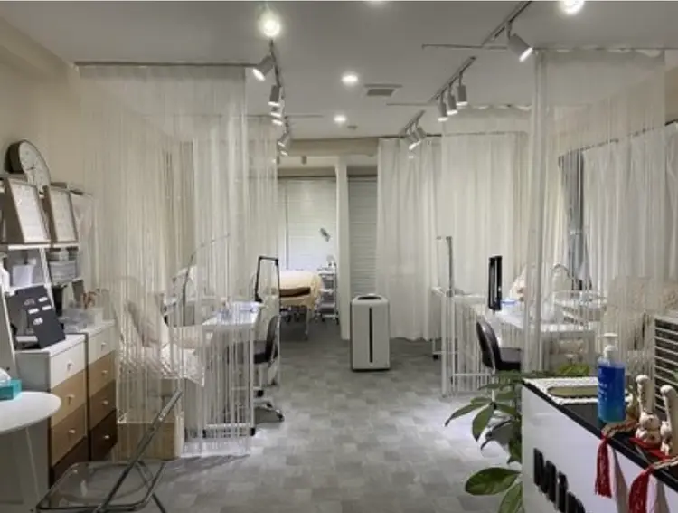 MINAサロンの内観・外観2