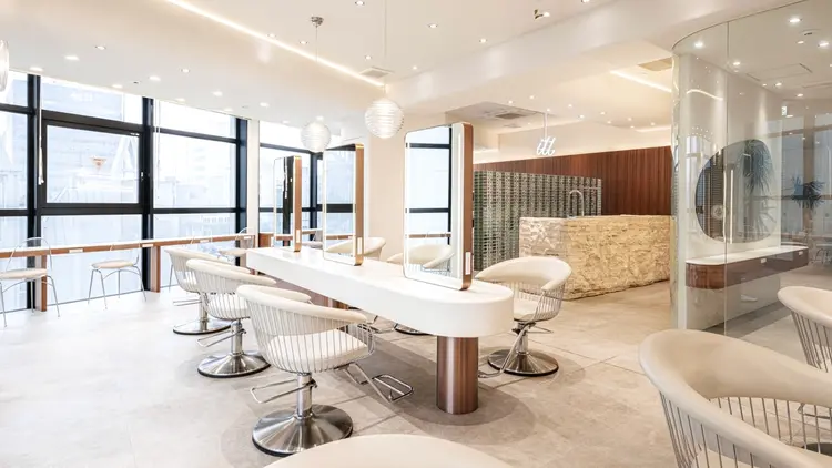 ill HAVANAの内観・外観2