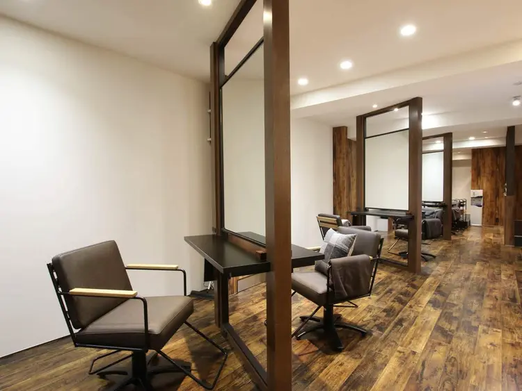hair design Gardeniaの内観・外観1