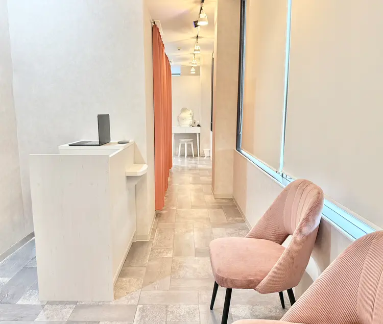 小顔矯正サロン　vivie【ヴィヴィー】の内観・外観2