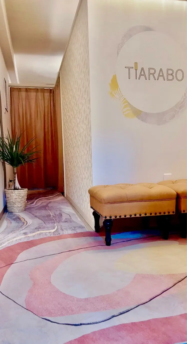 TIARABOの内観・外観2