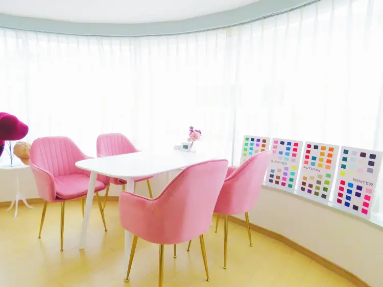 Beauty N Tonality -ビューティーアンドトーナリティ- パーソナルカラー診断の内観・外観1