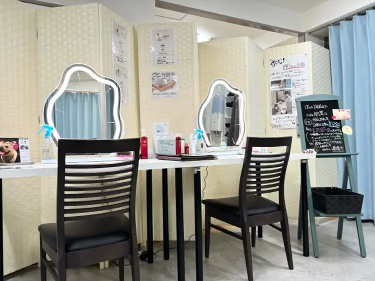 美容鍼・小顔矯正　ハリシェンドの内観・外観3