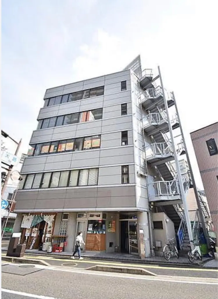 Crea la luce草津駅前店の内観・外観1