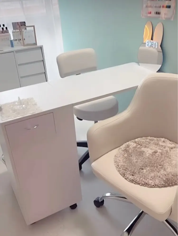 爪のお手入れサロン　shuam -ｼｭｱﾑ-の内観・外観2