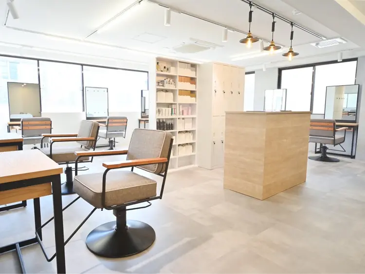 mulah 明大前の内観・外観1