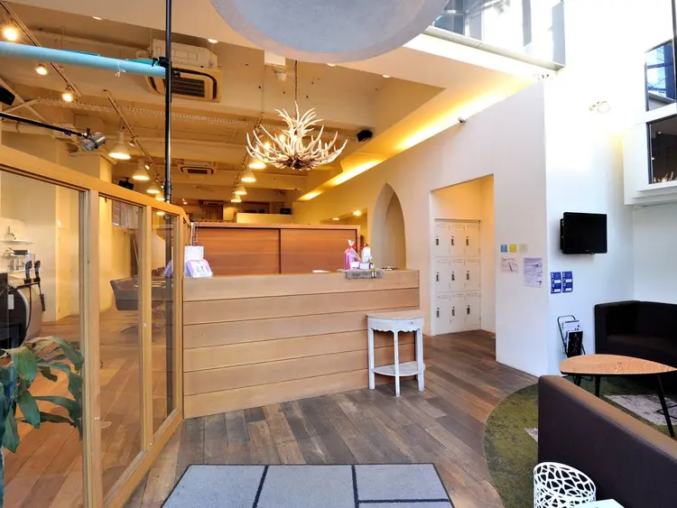 FUCH KUCHI amati豊中店の内観・外観2