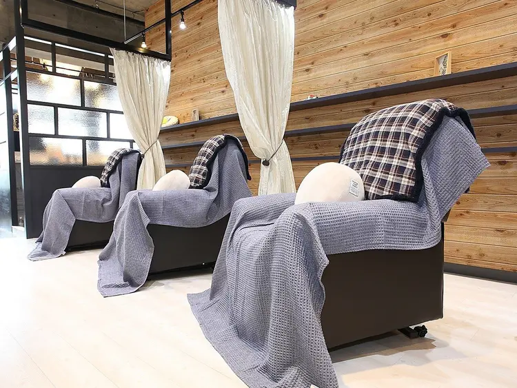 Shine hair FRAPPEの内観・外観3