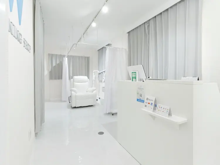 セルフホワイトニングショップ市川本八幡店の内観・外観2