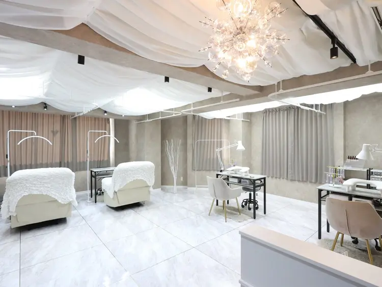 Re:make nailsalonの内観・外観1