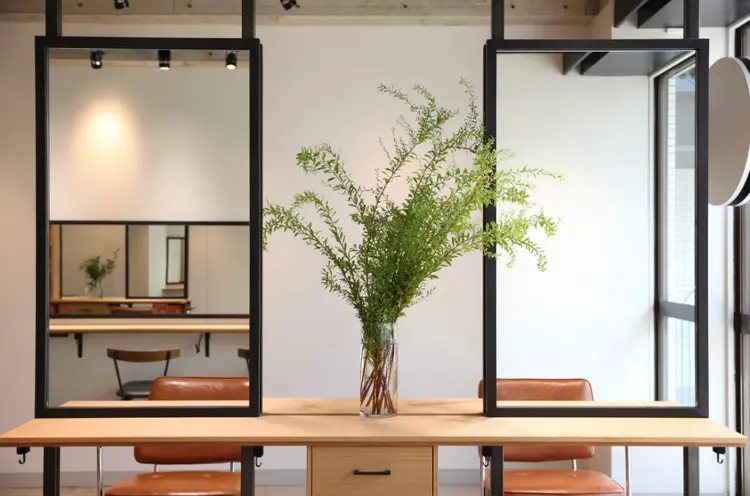 sion HAIR DESIGNの内観・外観2