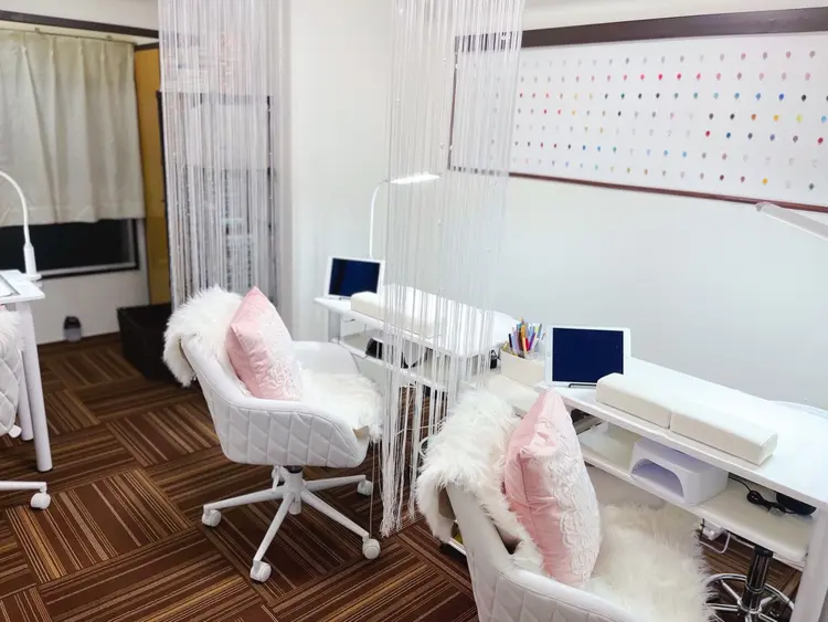 C.C.Nail Salon 池袋店の内観・外観3