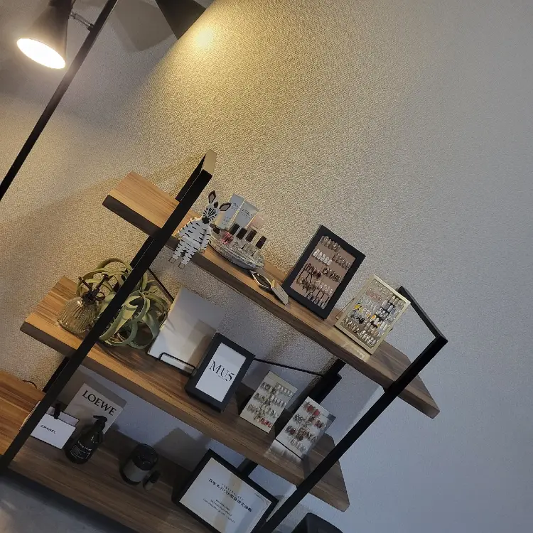 MU5-nailの内観・外観3