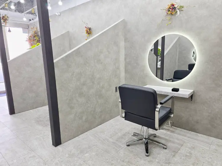 ALLEN hair横川駅前店の内観・外観1