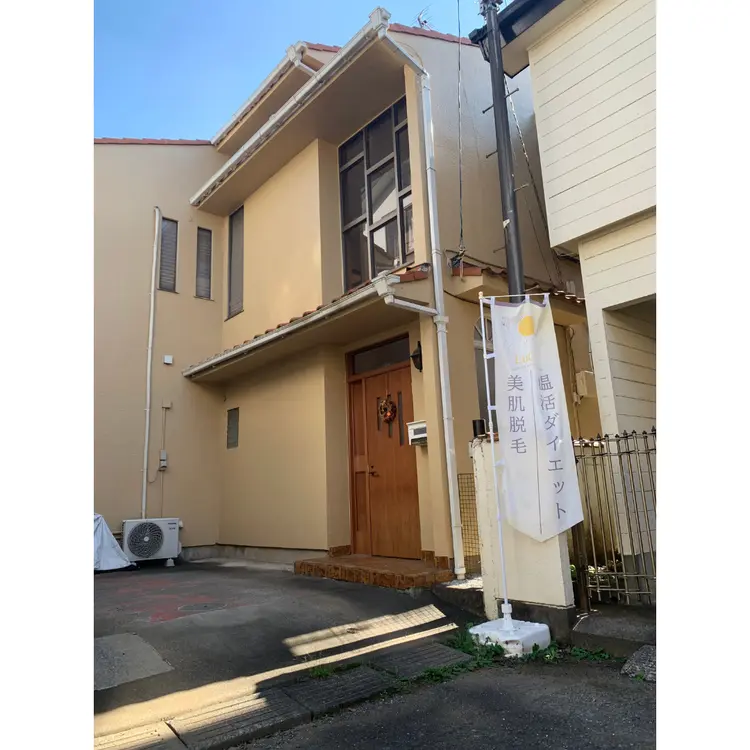 脱毛・温活ダイエットサロンLuCiaの内観・外観1