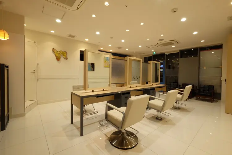 BASSA東久留米店の内観・外観2