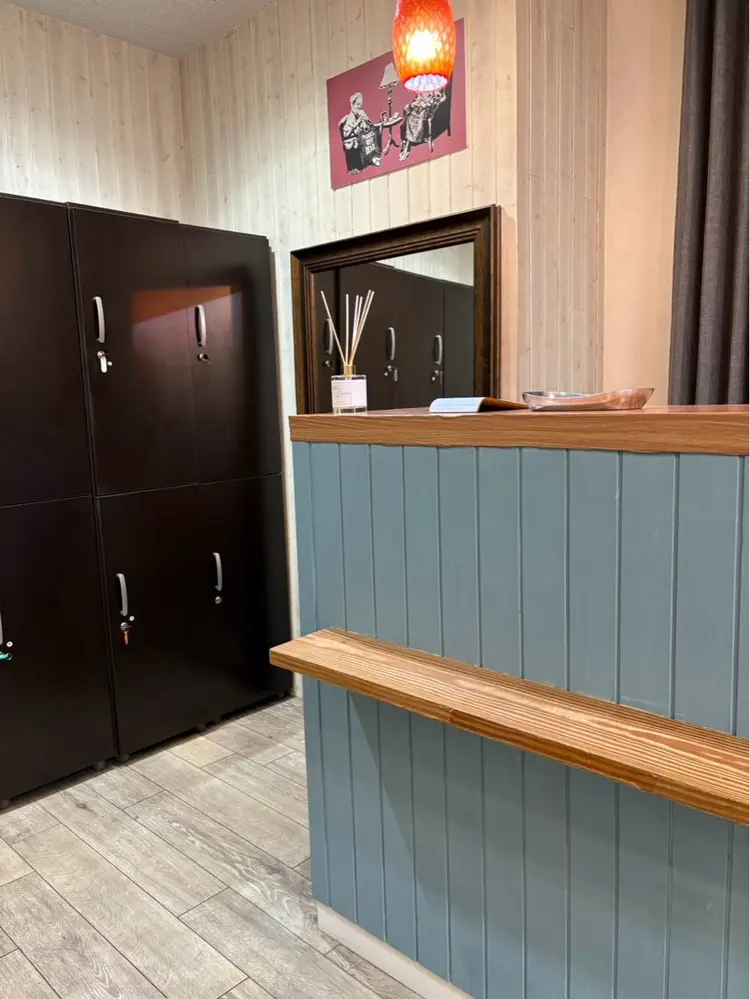 Ron.HAIR WORKSの内観・外観1