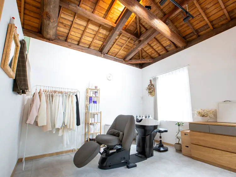 h a k uの内観・外観2