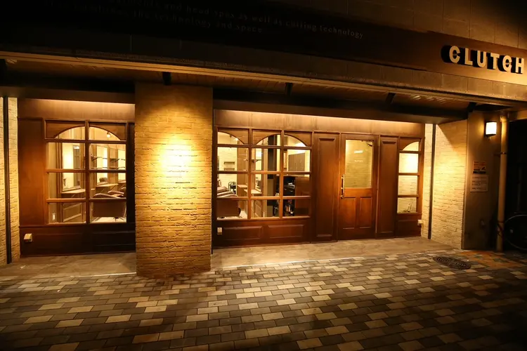 CLUTCH博多の内観・外観1