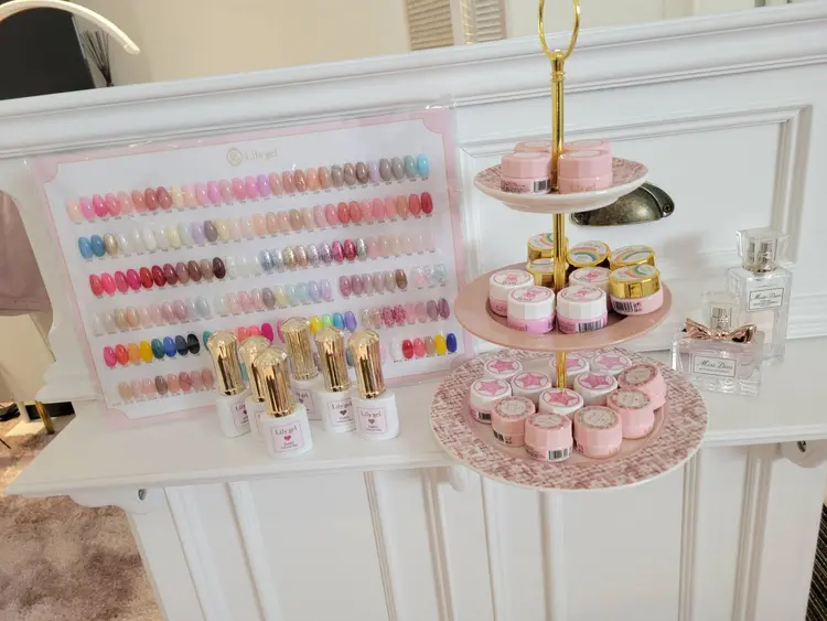 Menail心斎橋本店の内観・外観2