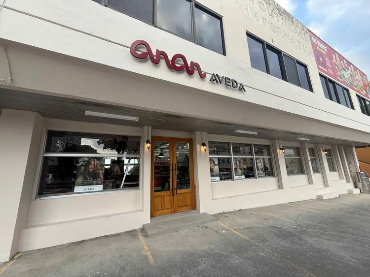 anan aveda　沖縄ライカム店の内観・外観3