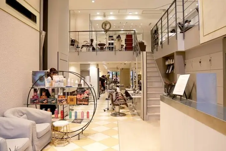 EARTH GINZAの内観・外観3