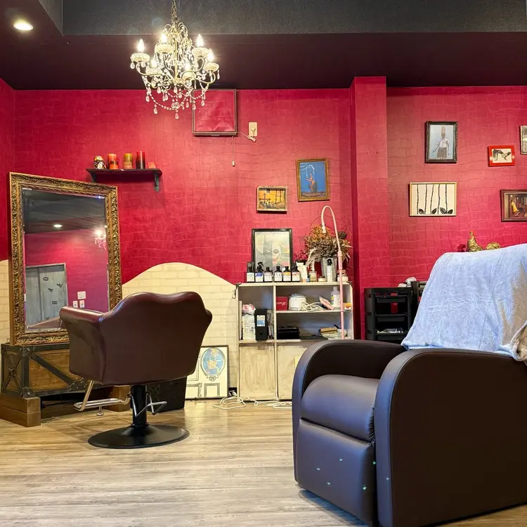 Eye salon uruの内観・外観2