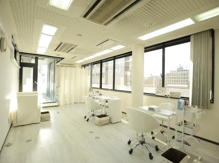 nail salon chaiの内観・外観1