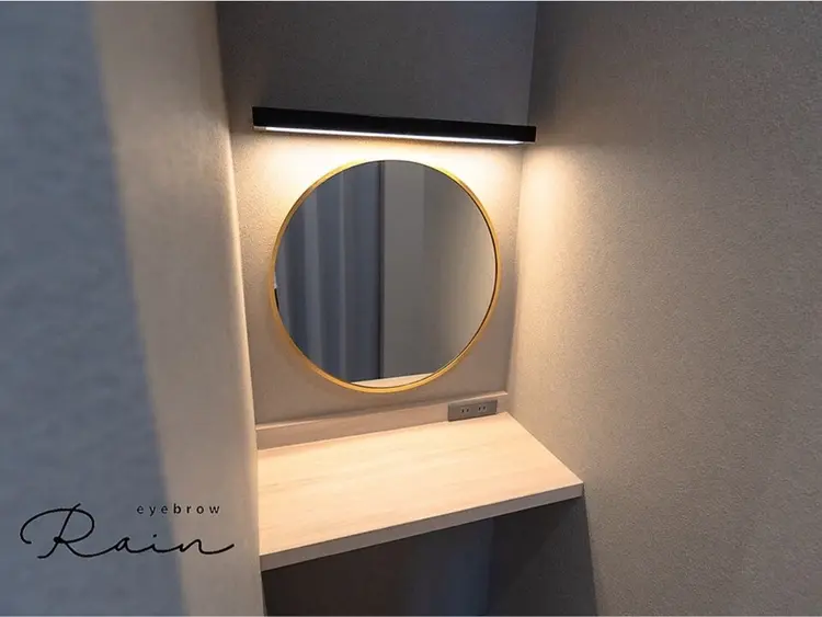 eyebrow Rainの内観・外観3