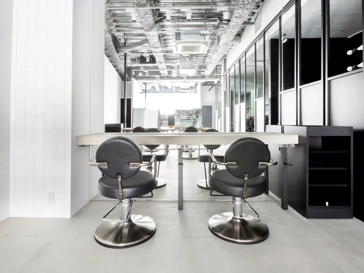 ITbyALBUM浦和店の内観・外観3