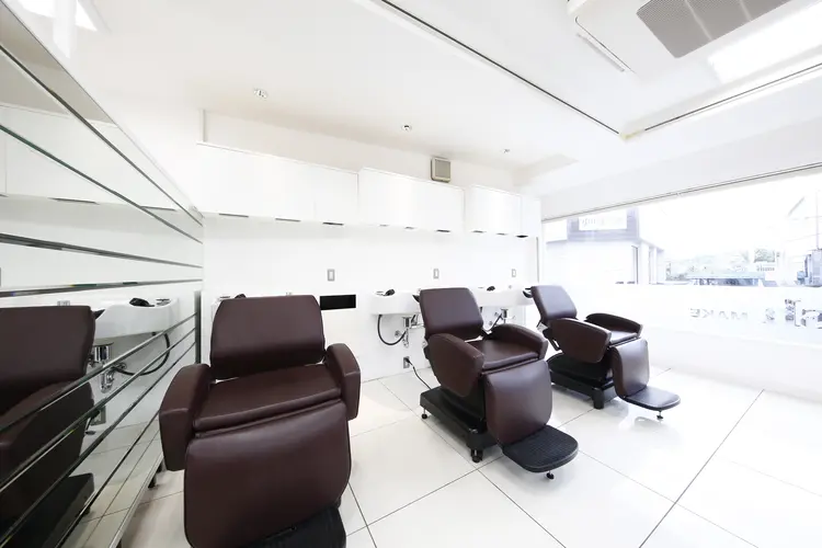 Ash 鶴ヶ峰1号店の内観・外観2