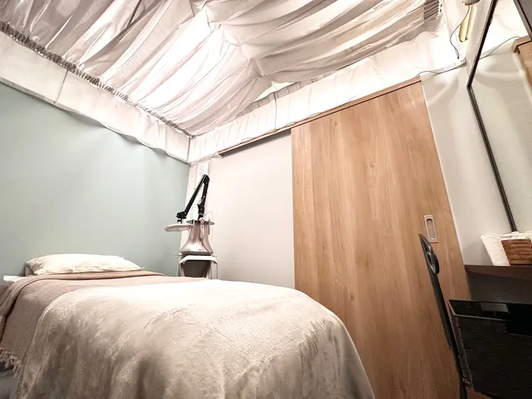 【フェムケア/デリケート専門店】PEQLIA福岡の内観・外観3