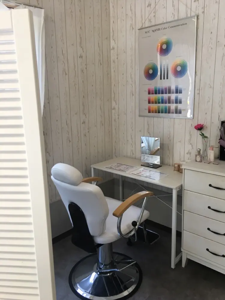 ビューティスタジオ クロノススマイルの内観・外観2