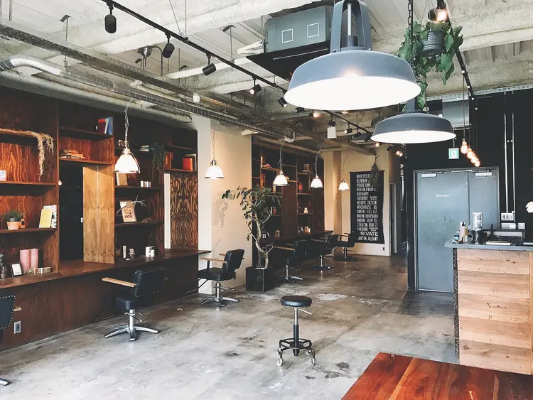 the BRIDGEの内観・外観2