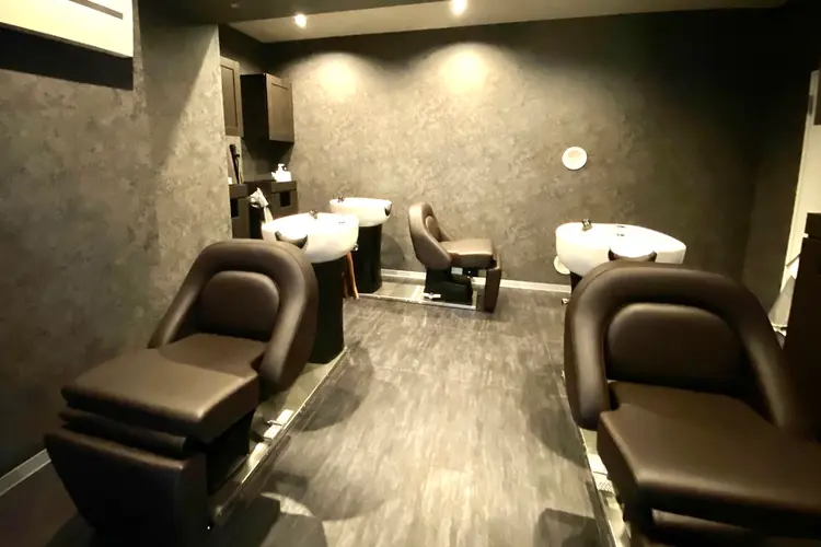 Addi 中野南口店の内観・外観2