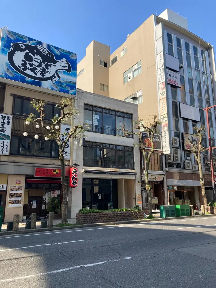 脱毛・痩身専門サロンLYN【リン】の内観・外観1