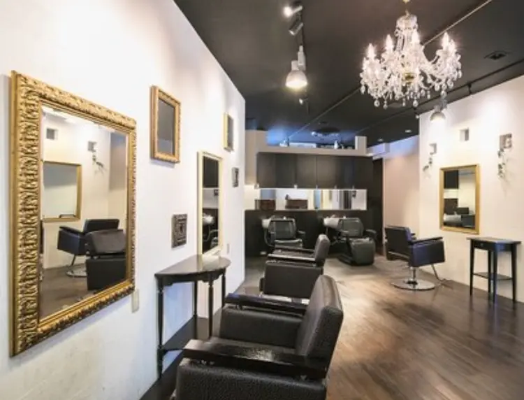 a W HAIRの内観・外観1