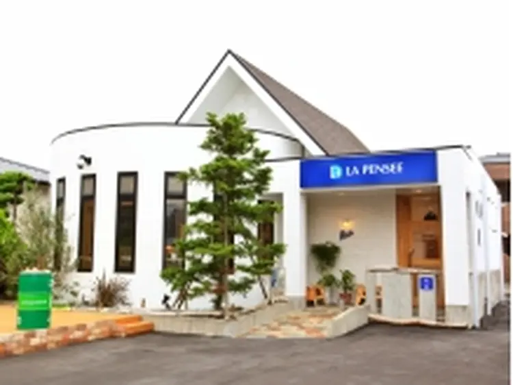 LA PENSEE BLEUの内観・外観1