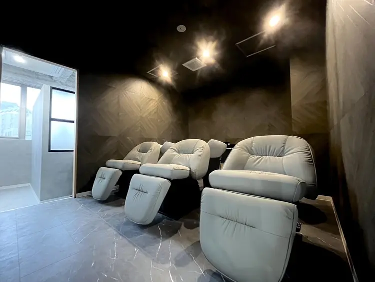 髪質改善　個室サロン　Linoa【リノア】西梅田　福島　美容室の内観・外観2