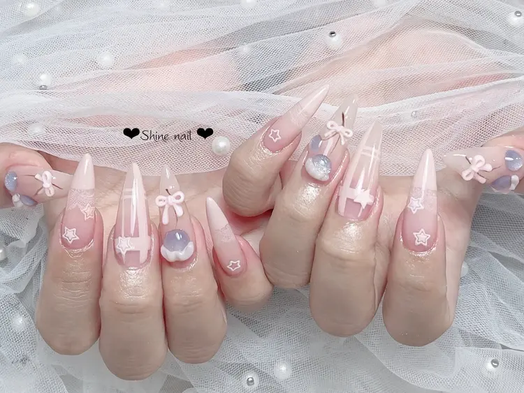 ～Shine Nail〜【サイナネイル】パラジェル/長さだし/持ち込み／ワンホン／フィルインの内観・外観1