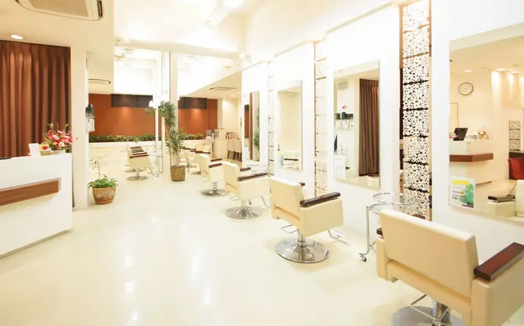 Rapportの内観・外観2